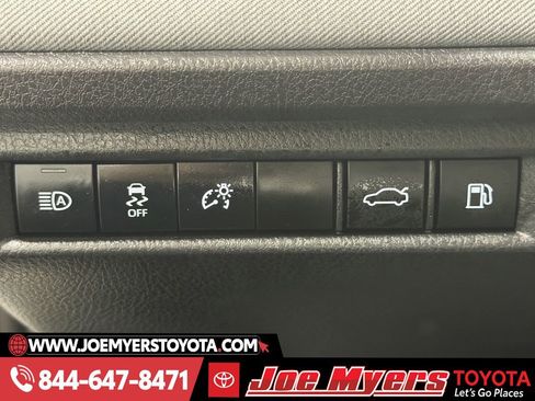 Used 2026 Toyota Camry LE w/ Convenience Package image 25