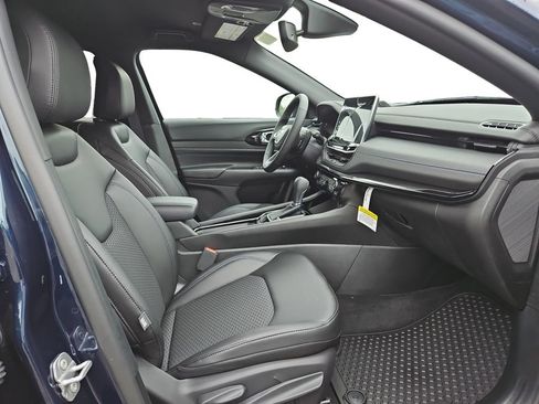 New 2026 Jeep Compass Latitude AWD/4WD image 29