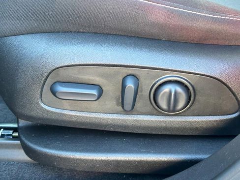 Used 2024 Chevrolet Blazer LT w/ Convenience Package image 24