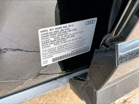 Used 2023 Audi Q3 2.0T Premium Plus w/ Premium Plus Package image 35