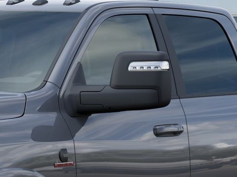 New 2026 RAM 2500 Limited AWD/4WD image 12
