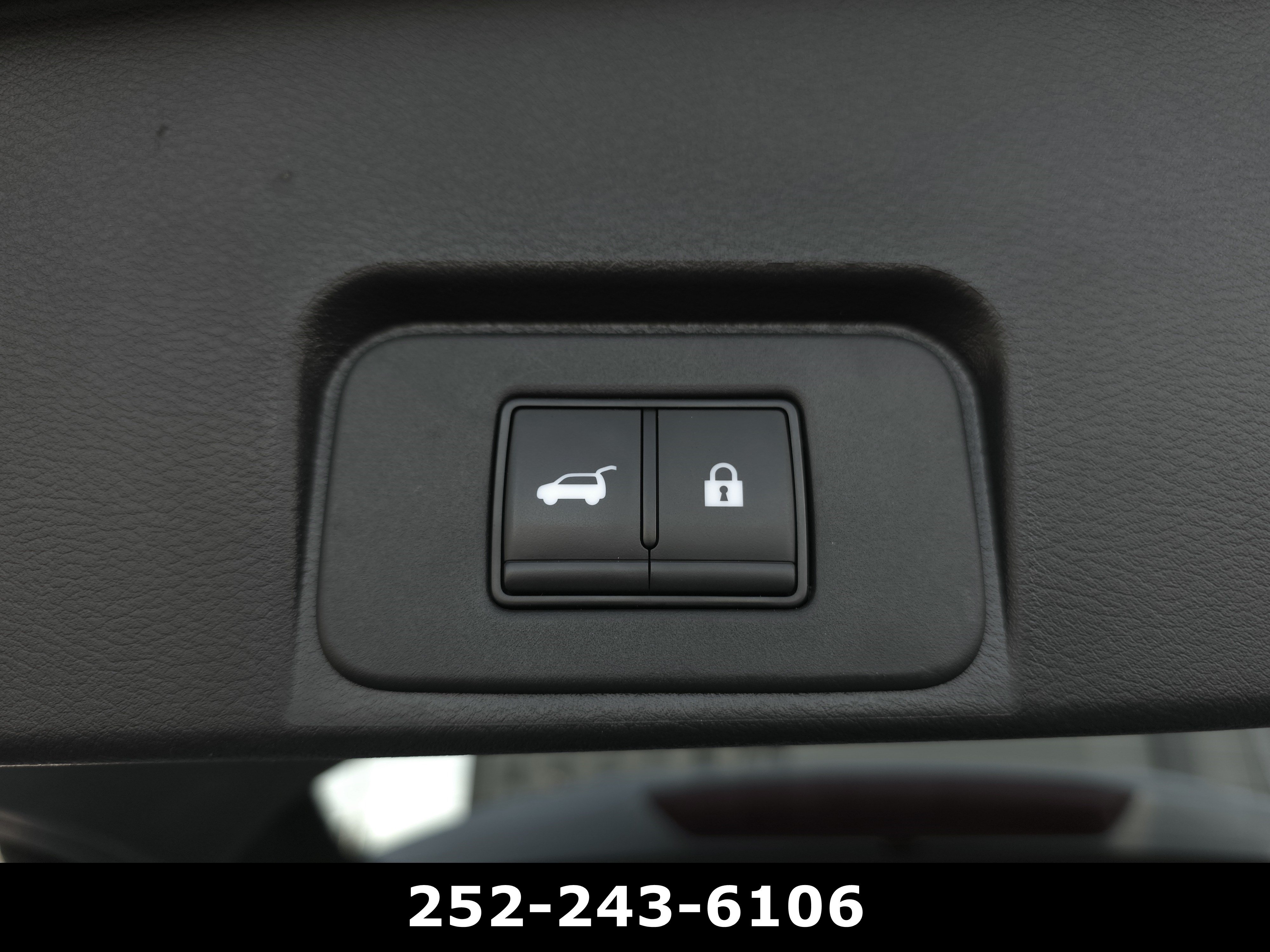 Used 2024 Nissan Rogue SV AWD/4WD image 32