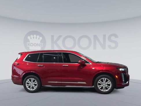 Used 2024 Cadillac XT6 Luxury AWD/4WD image 2