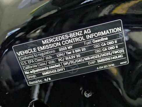 Used 2025 Mercedes-Benz C 300 Sedan image 27