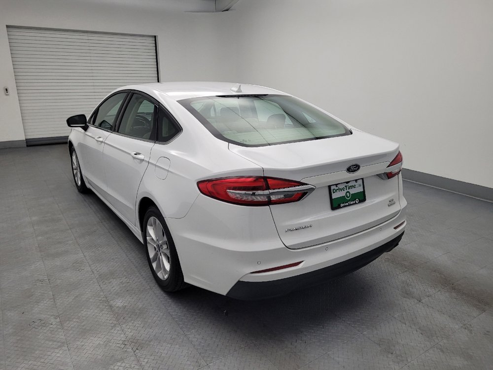 Used 2020 Ford Fusion SE FWD image 5
