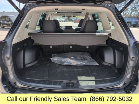 Used 2023 Subaru Forester Premium image 22