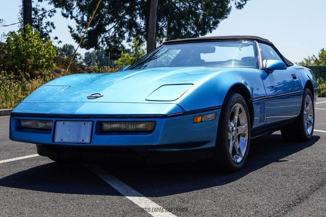Used 1988 Chevrolet Corvette Convertible RWD image 22