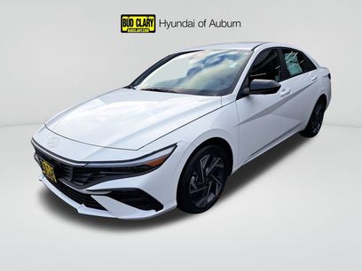 New 2025 Hyundai Elantra SEL w/ Cargo Package