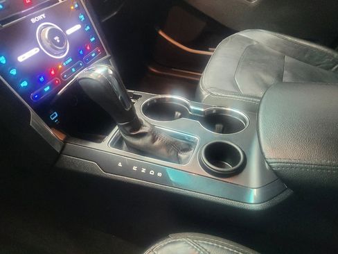 Used 2016 Ford Explorer Limited w/ Equipment Group 301A image 26