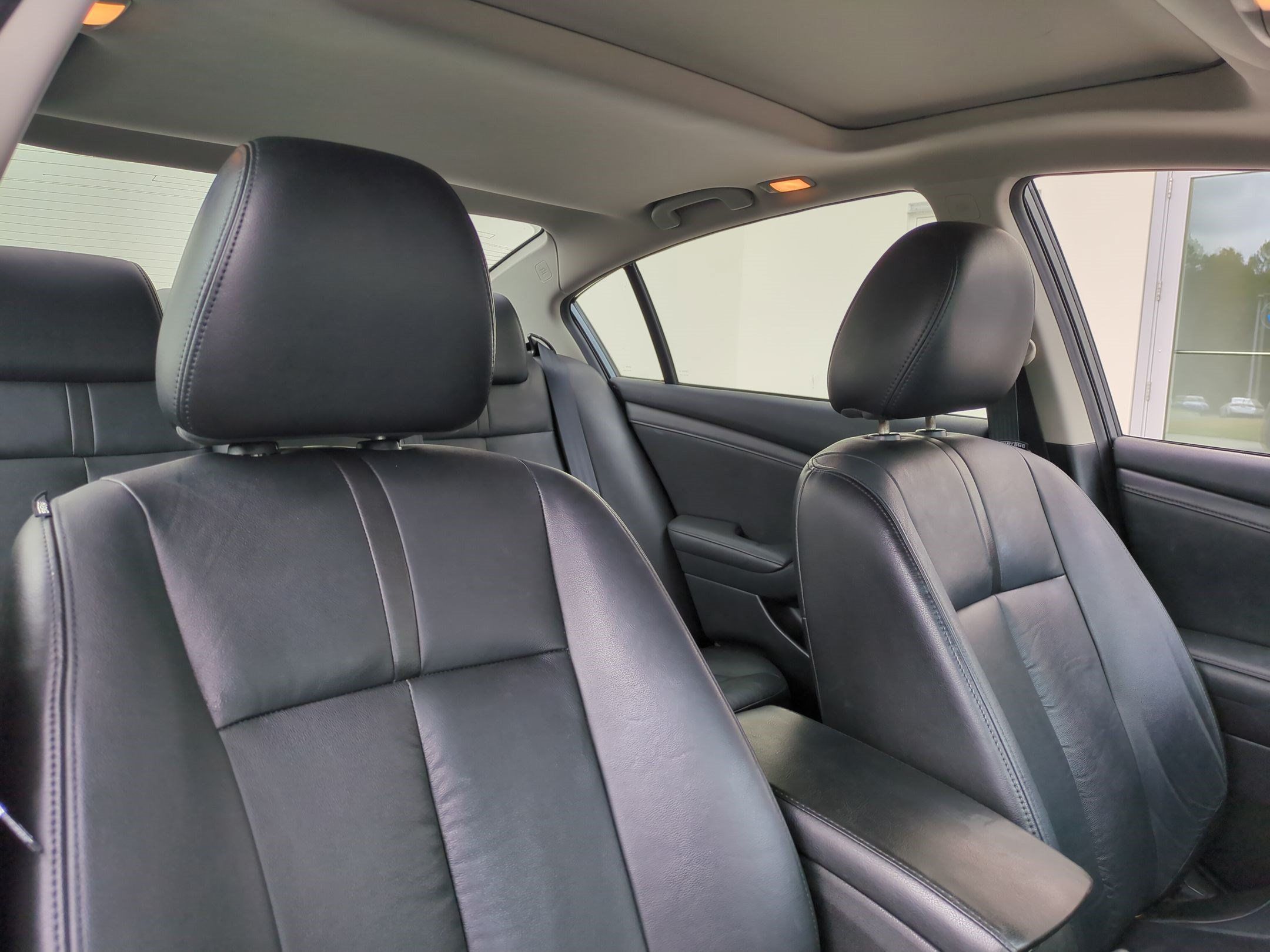 Used 2012 Nissan Altima 2.5 SL w/ 2.5SL Pkg FWD image 31