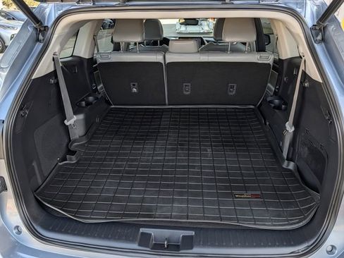 Used 2022 Toyota Highlander Limited image 30