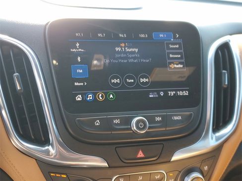 Used 2021 Chevrolet Equinox Premier image 23