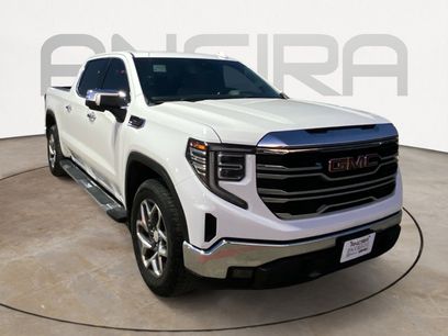 Used 2022 GMC Sierra 1500 SLT w/ SLT Convenience Package