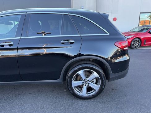 Used 2022 Mercedes-Benz GLC 300 4MATIC image 10
