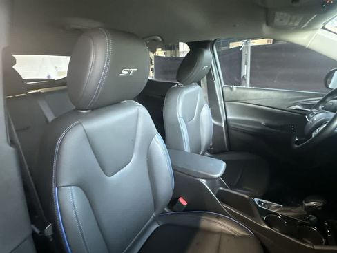 Used 2026 Buick Encore GX Sport Touring FWD image 27