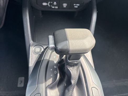 Used 2025 Kia K4 FWD image 18