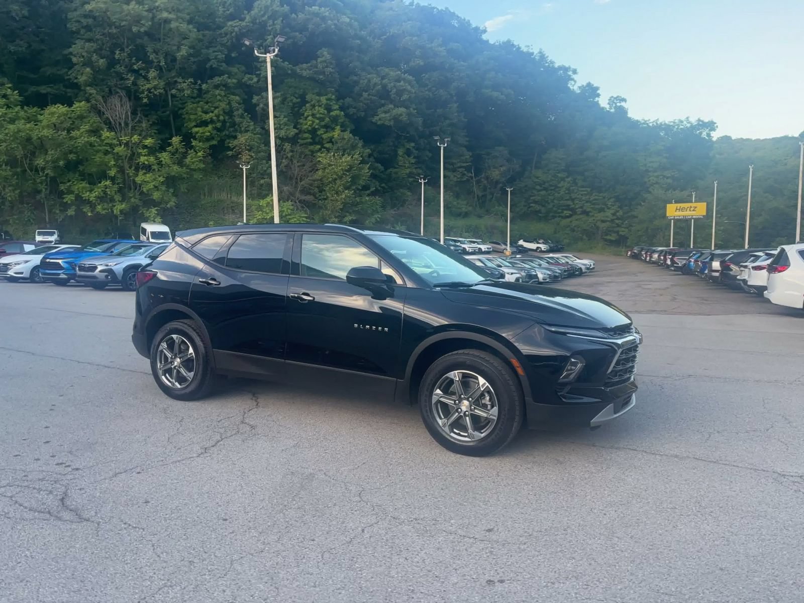 Used 2026 Chevrolet Blazer LT FWD image 2