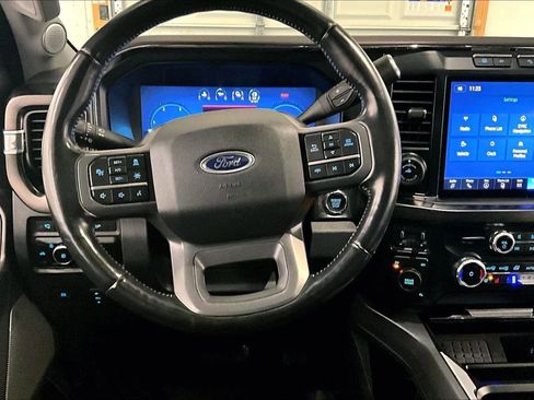Used 2023 Ford F350 Lariat w/ Lariat Ultimate Package image 5