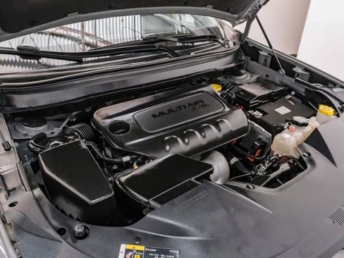 Used 2020 Jeep Cherokee Latitude Plus w/ Comfort/Convenience Group image 46