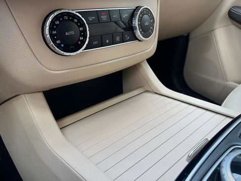 Used 2017 Mercedes-Benz GLS 450 4MATIC image 65