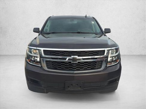 Used 2018 Chevrolet Tahoe LS RWD image 2