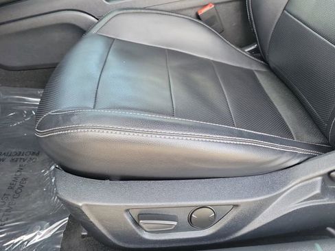 Used 2021 Ford Mustang Premium image 21