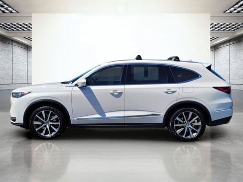 Used 2025 Acura MDX SH-AWD w/ Technology Package image 10