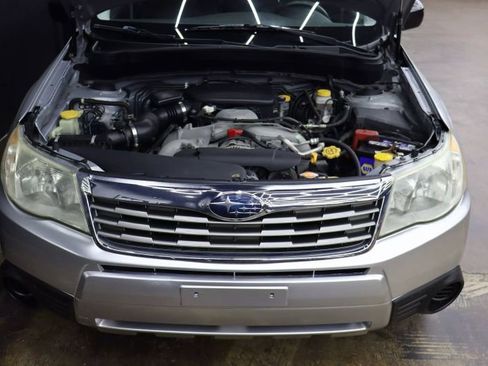 Used 2010 Subaru Forester 2.5X image 10