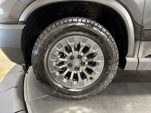 Used 2026 Honda Passport TrailSport image 2