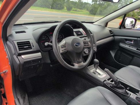 Used 2014 Subaru Crosstrek 2.0i Limited AWD/4WD image 10
