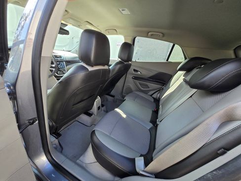 Used 2013 Buick Encore FWD image 23
