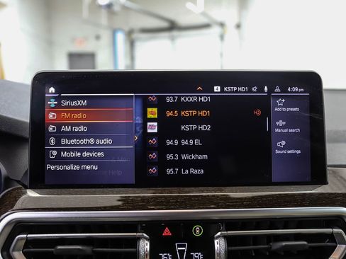 Used 2023 BMW X3 xDrive30i w/ Premium Package image 17