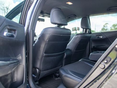 Used 2016 Honda Accord Sport image 23