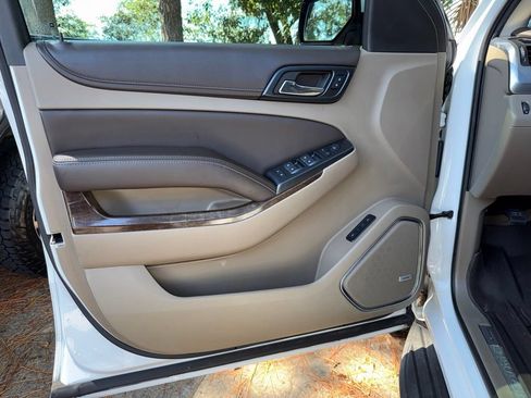 Used 2015 Chevrolet Suburban LT w/ Max Trailering Package RWD image 19