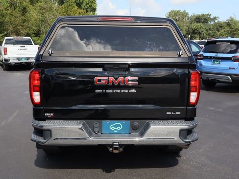 Certified 2020 GMC Sierra 1500 SLE w/ SLE Value Package RWD image 8