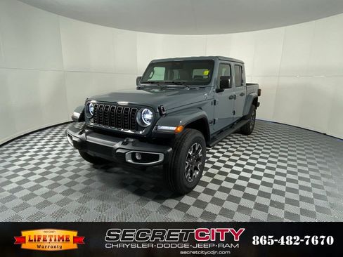 New 2026 Jeep Gladiator Sport image 3