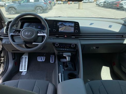 New 2026 Hyundai Elantra Sport FWD image 27