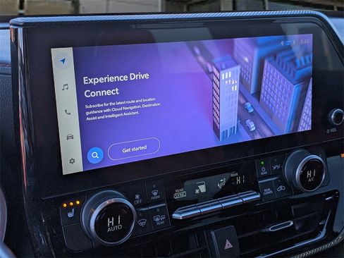 Used 2023 Toyota Highlander XSE image 25