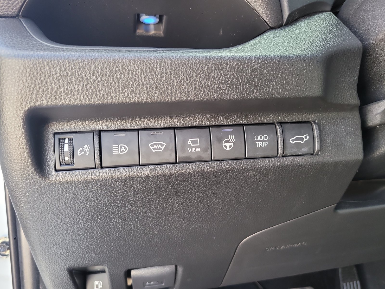 Used 2024 Toyota RAV4 XSE w/ Advanced Technology Package AWD/4WD image 30