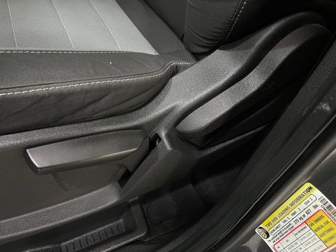 Used 2013 Ford Escape SE FWD image 13