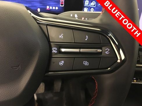 Used 2024 Chevrolet Equinox EV RS image 28