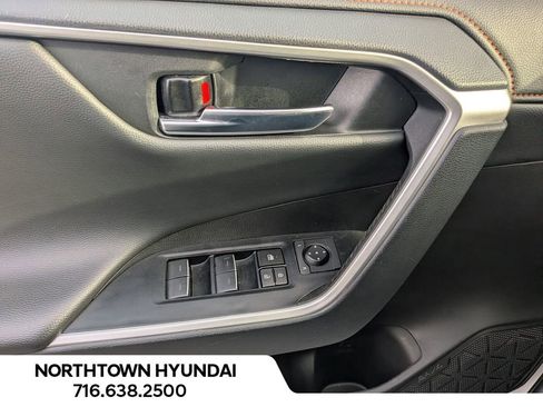 Used 2024 Toyota RAV4 Adventure image 31