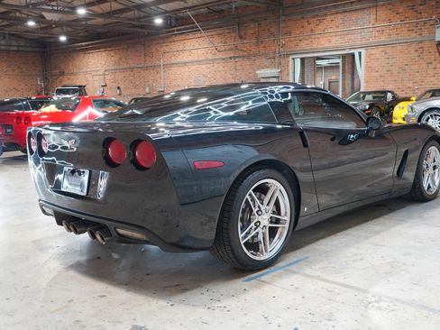 Used 2008 Chevrolet Corvette Coupe w/ Preferred Equipment Group RWD image 14
