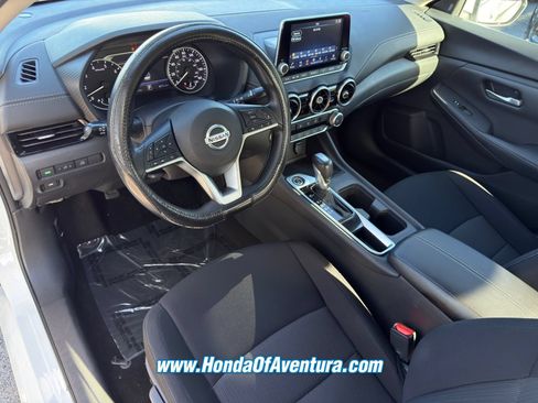 Used 2023 Nissan Sentra SV FWD image 18
