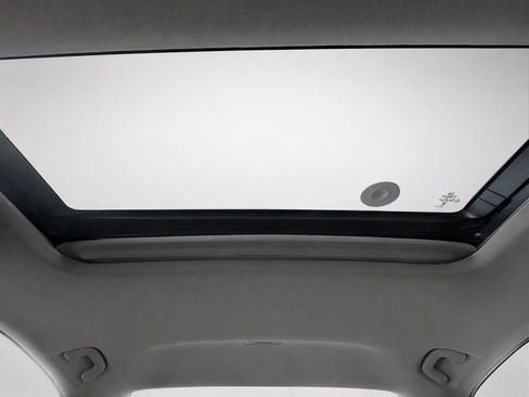 Used 2023 Honda Accord EX image 16