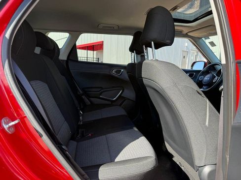 Used 2022 Kia Soul GT-Line image 13