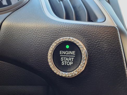 Used 2024 Ford Edge SEL w/ Convenience Package image 14