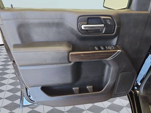 Used 2019 Chevrolet Silverado 1500 LT w/ All-Star Edition AWD/4WD image 10