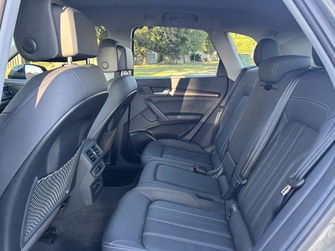 Certified 2023 Audi Q5 2.0T Premium w/ Convenience Package image 20