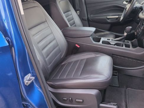 Used 2017 Ford Escape Titanium FWD image 20